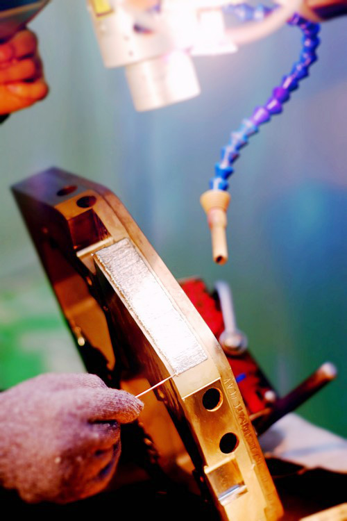 Laser Welding Filler Wire DSI Laser Service (Thailand) Co., Ltd.