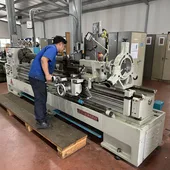 Sunmaster horizontal lathe machine